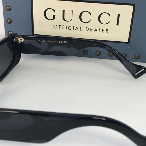 💯 - New Original Gucci Silver Rectangular Ladies Sunglasses GG0516S 013 52 - Picture 13 of 15